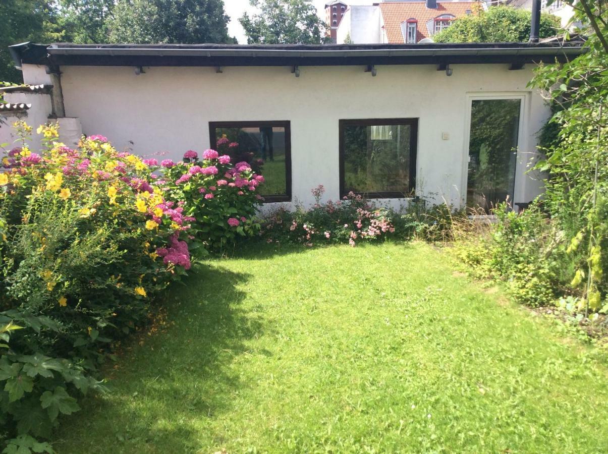 Altstadt Bonn Mit Eigenem Parkplatz Und Garten Eksteriør billede